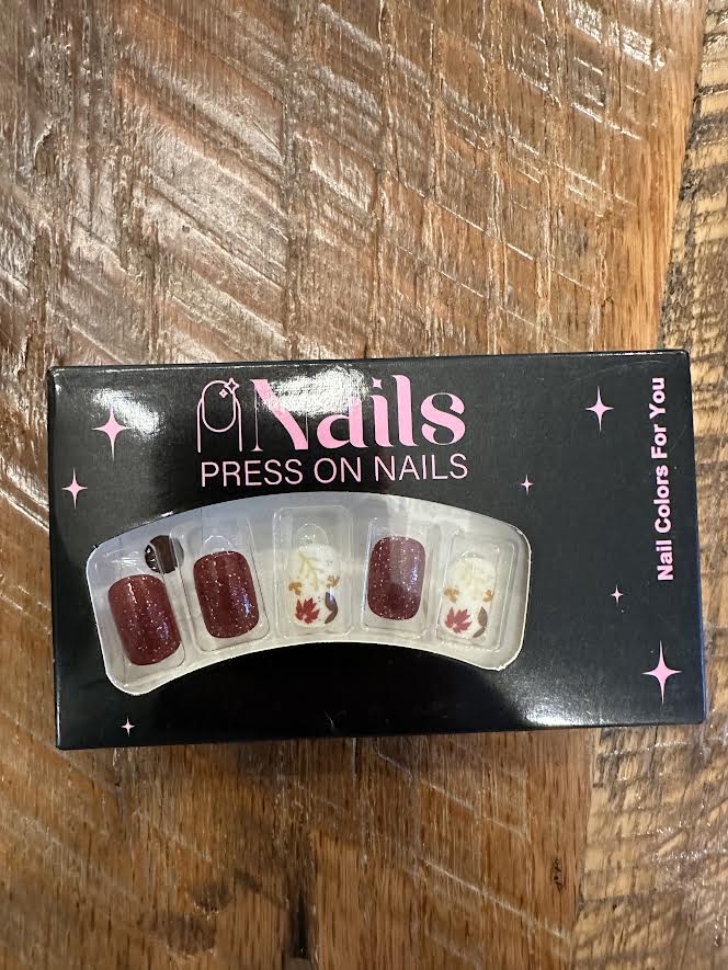 Fake Nails - Fall Leaves