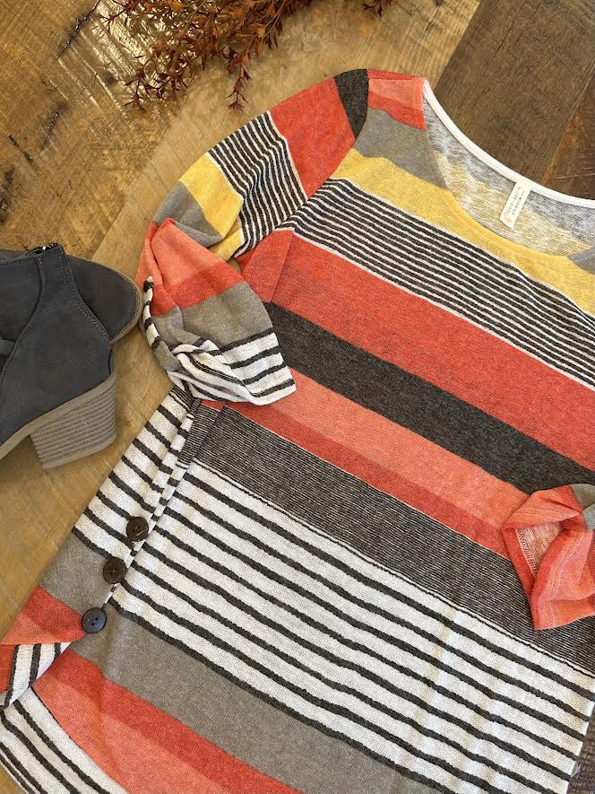 3/4 Sleeve Top with button detail salmon/yellow/gray