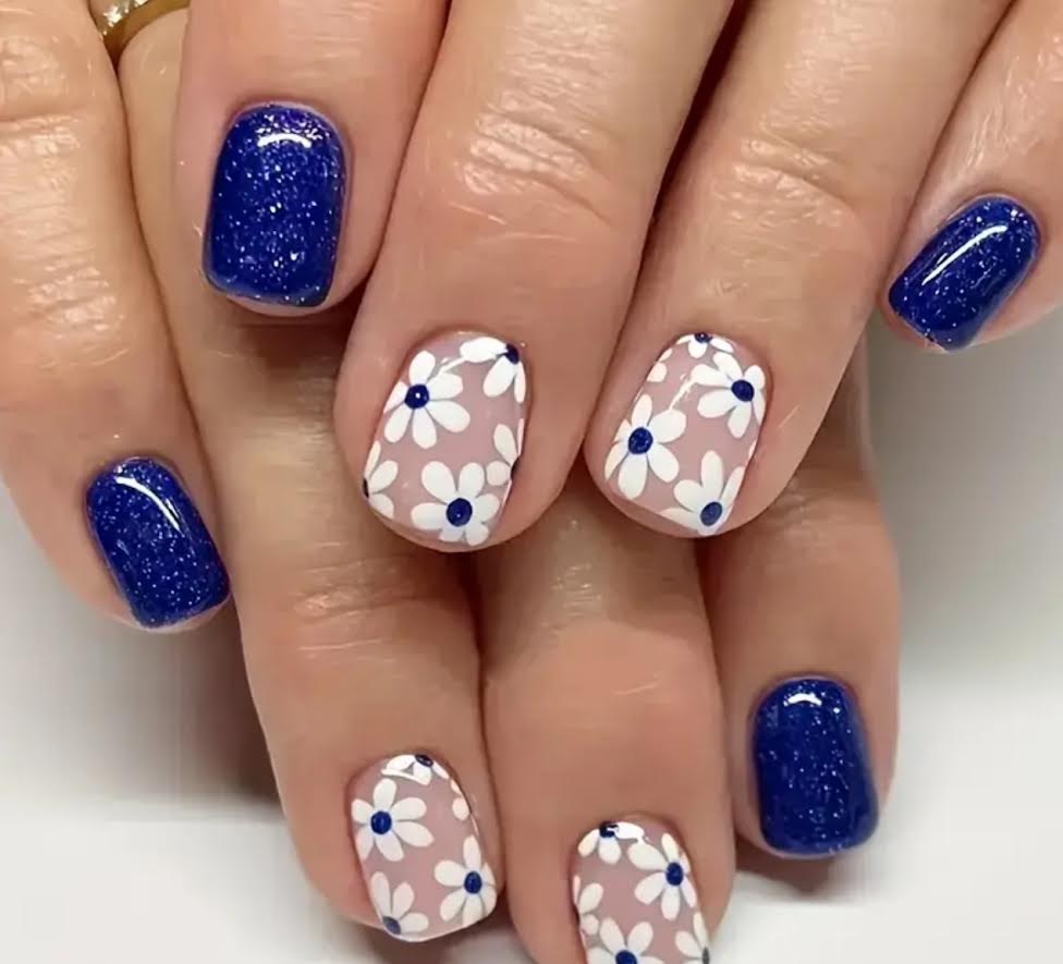 DARK BLUE GLITTER AND FLOWER FAKE NAILS