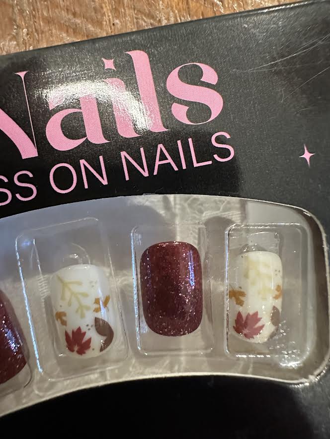 Fake Nails - Fall Leaves
