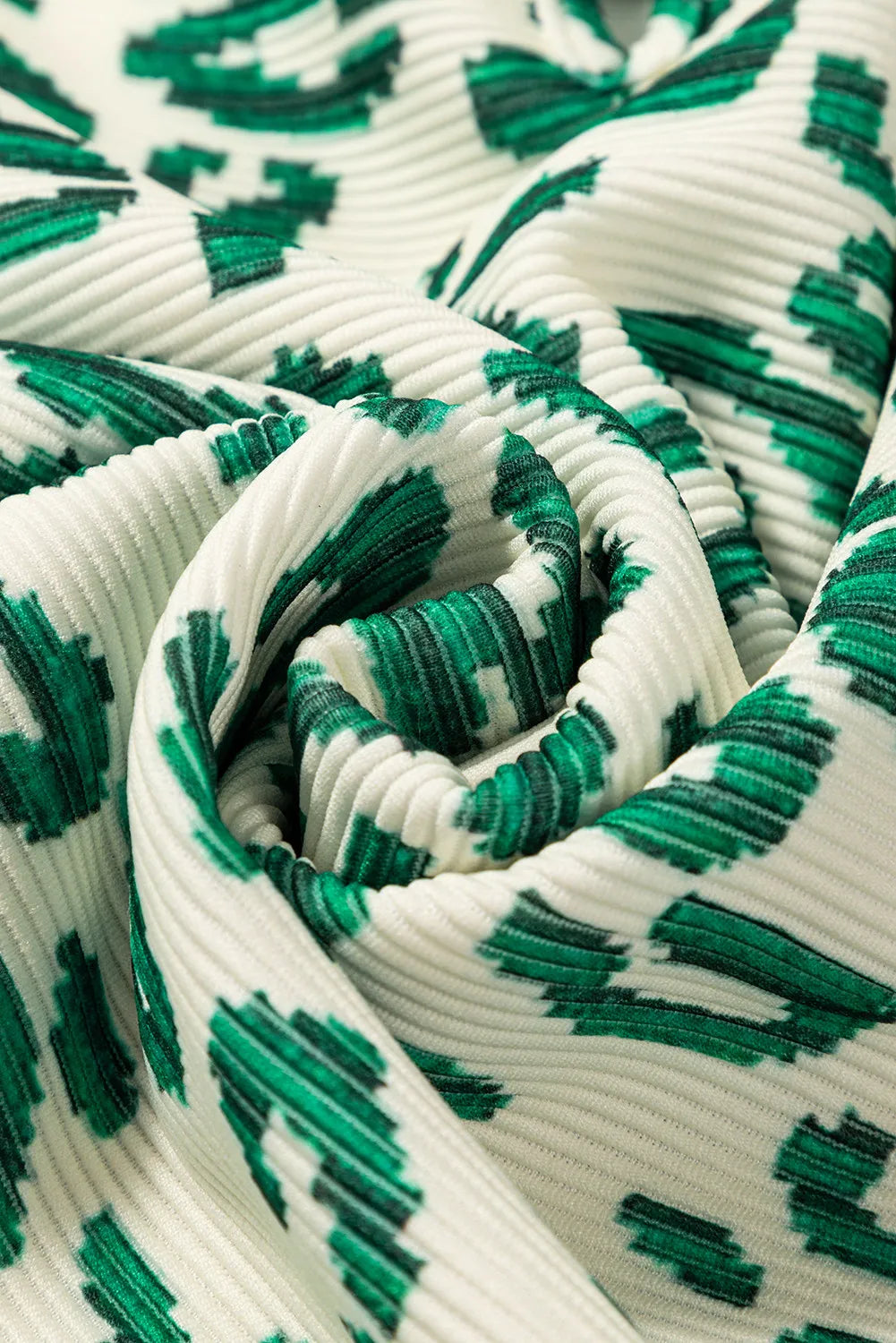 Green Leopard Print Mock Neck Puff Sleeve Top