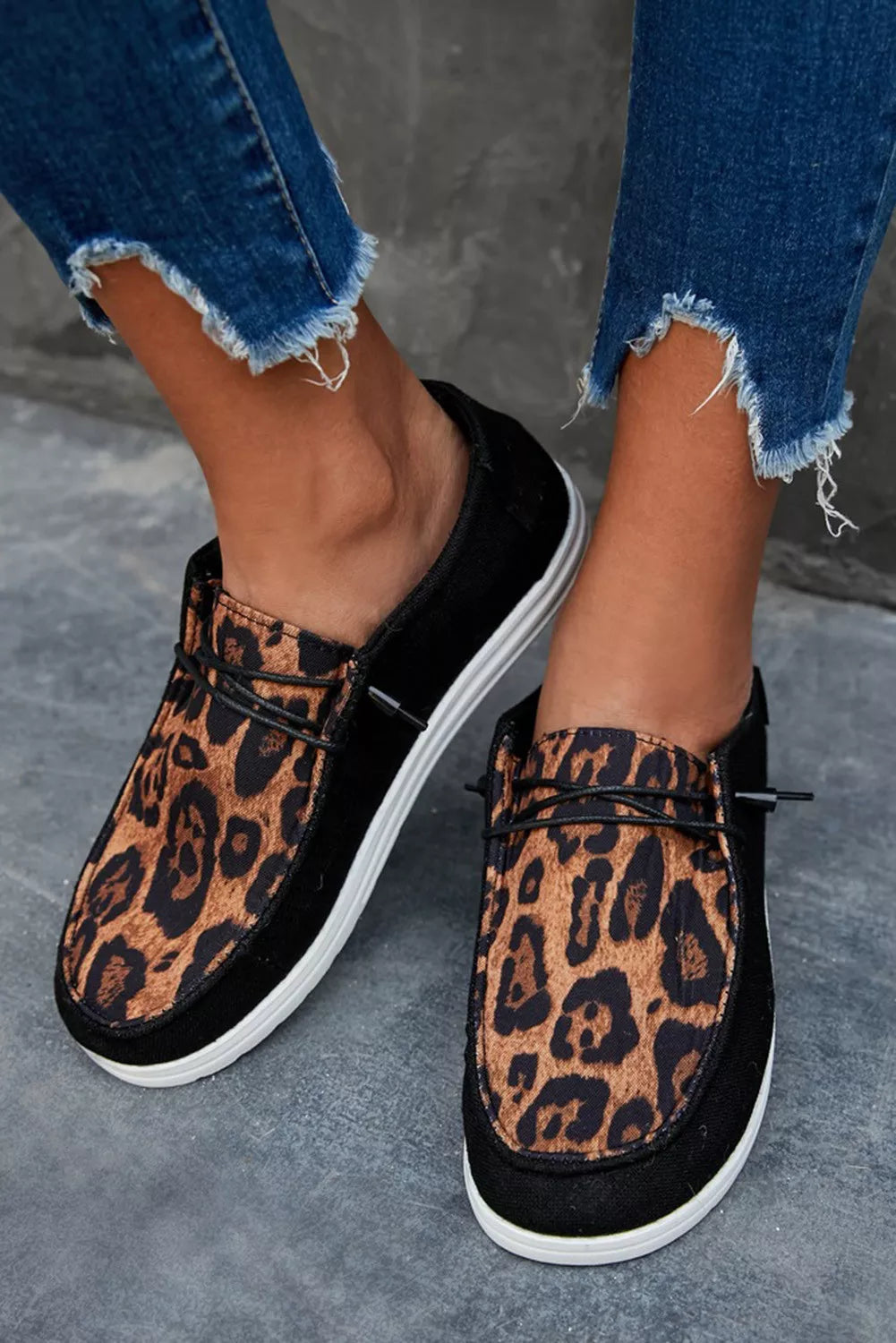 Black Leopard Print Shoe