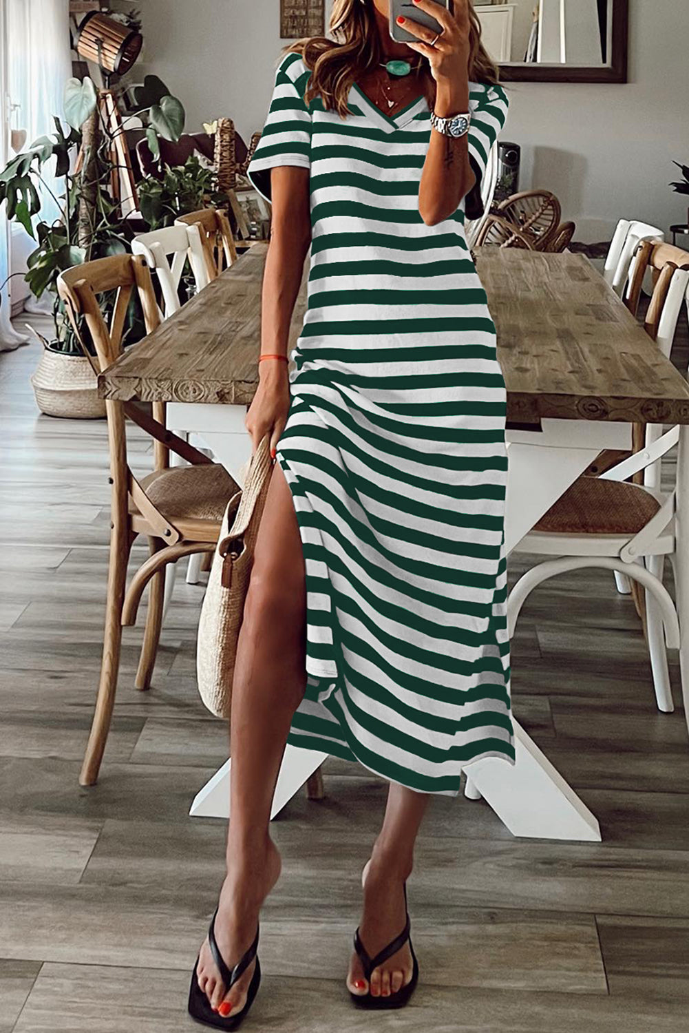 Stripe Print V Neck Maxi Dress with Side Splits Item NO.: 3423