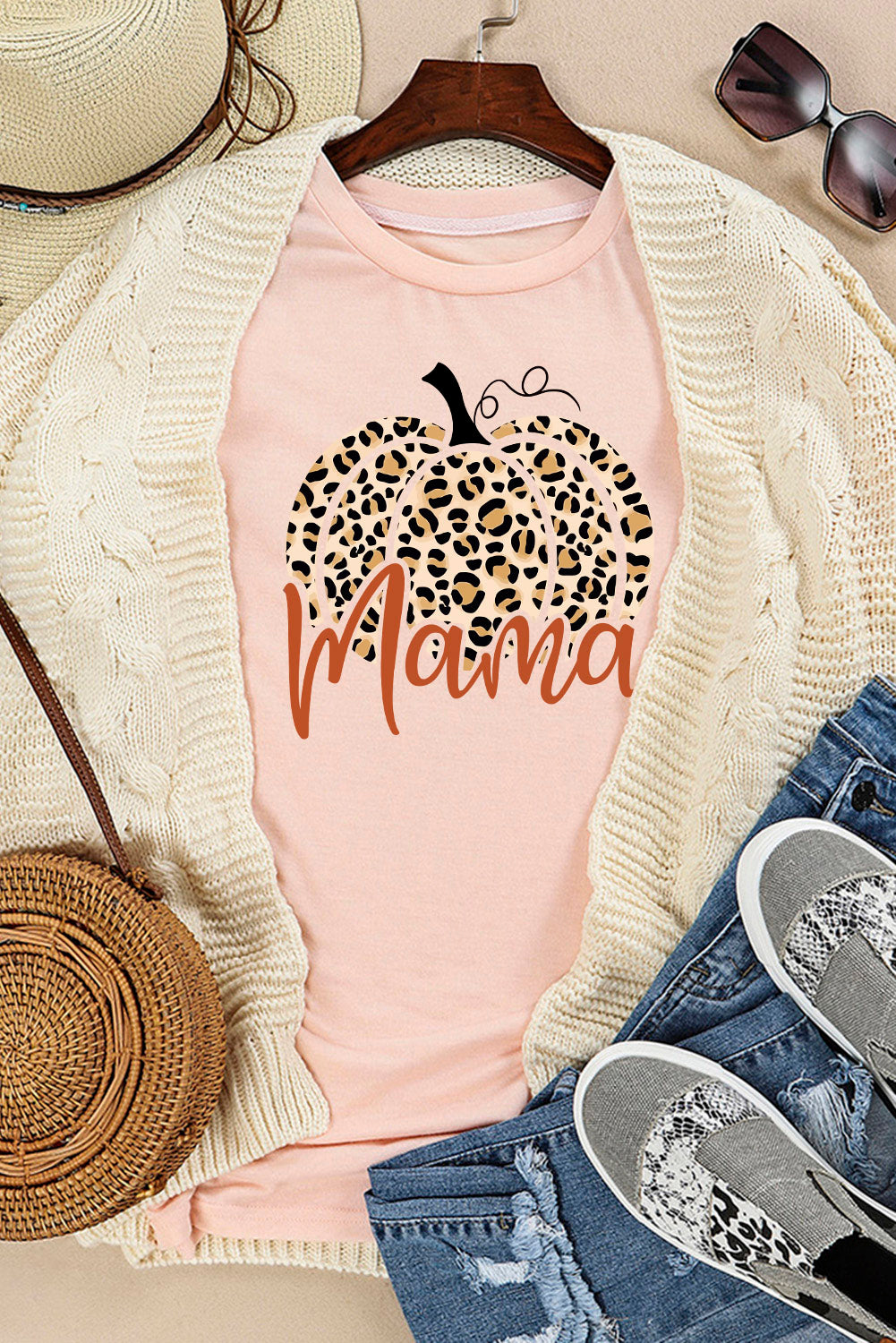 Pink Mama Leopard Pumpkin Graphic Print Crewneck T Shirt Item NO.: 8606